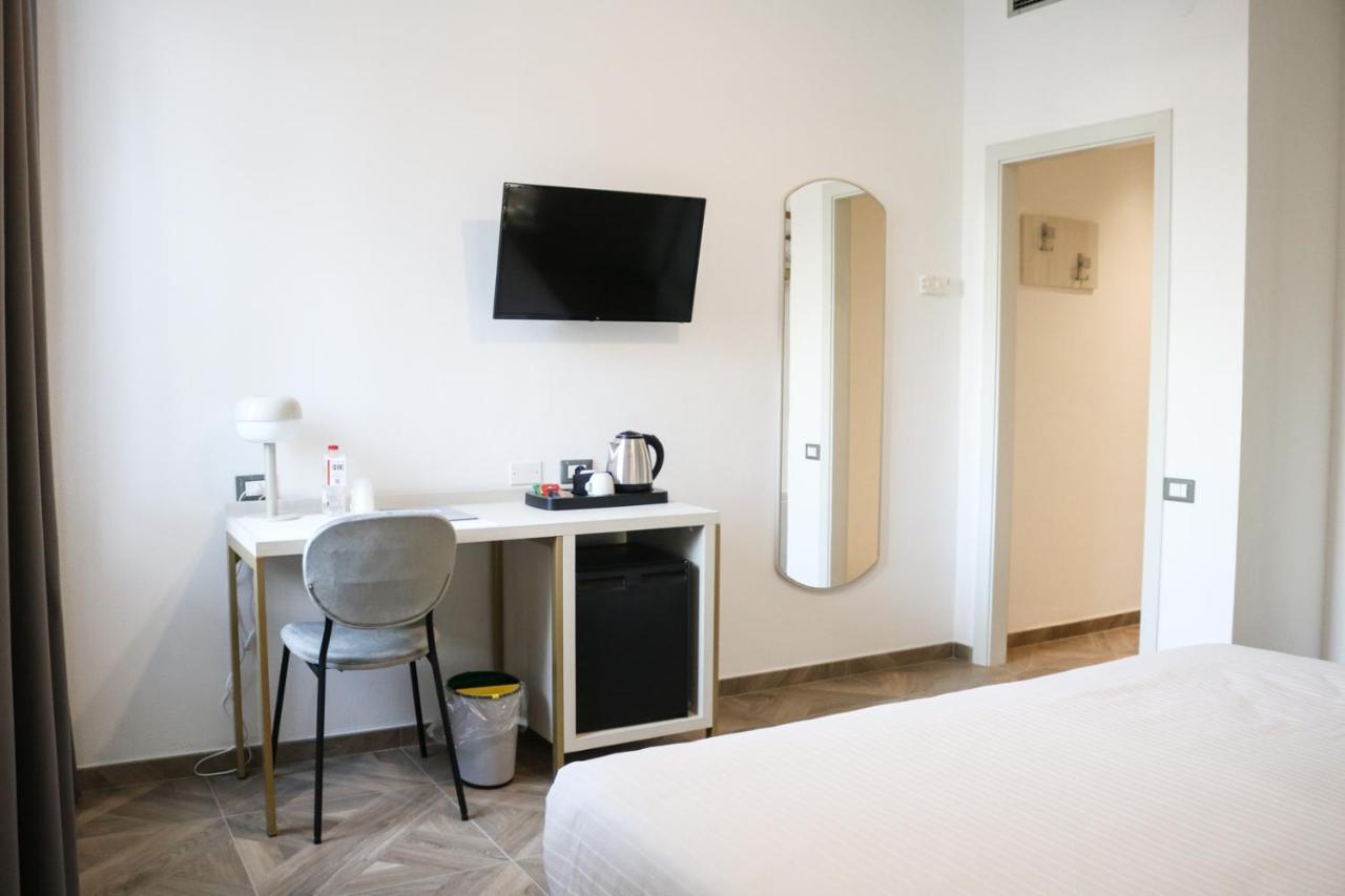 Hotel Donatello Modena Ngoại thất bức ảnh