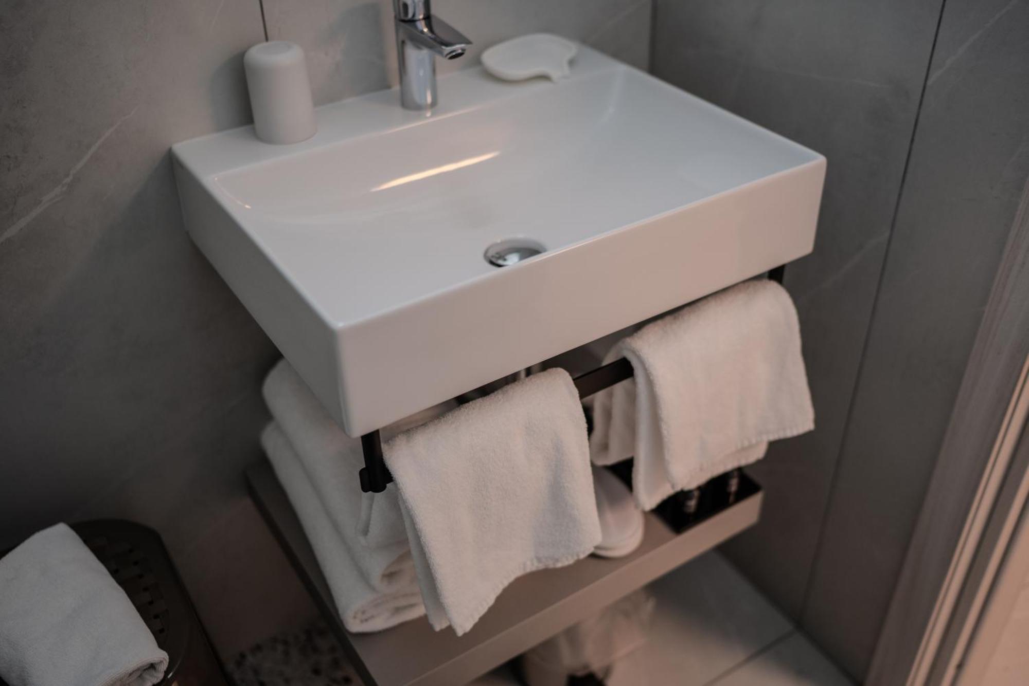 Hotel Donatello Modena Ngoại thất bức ảnh