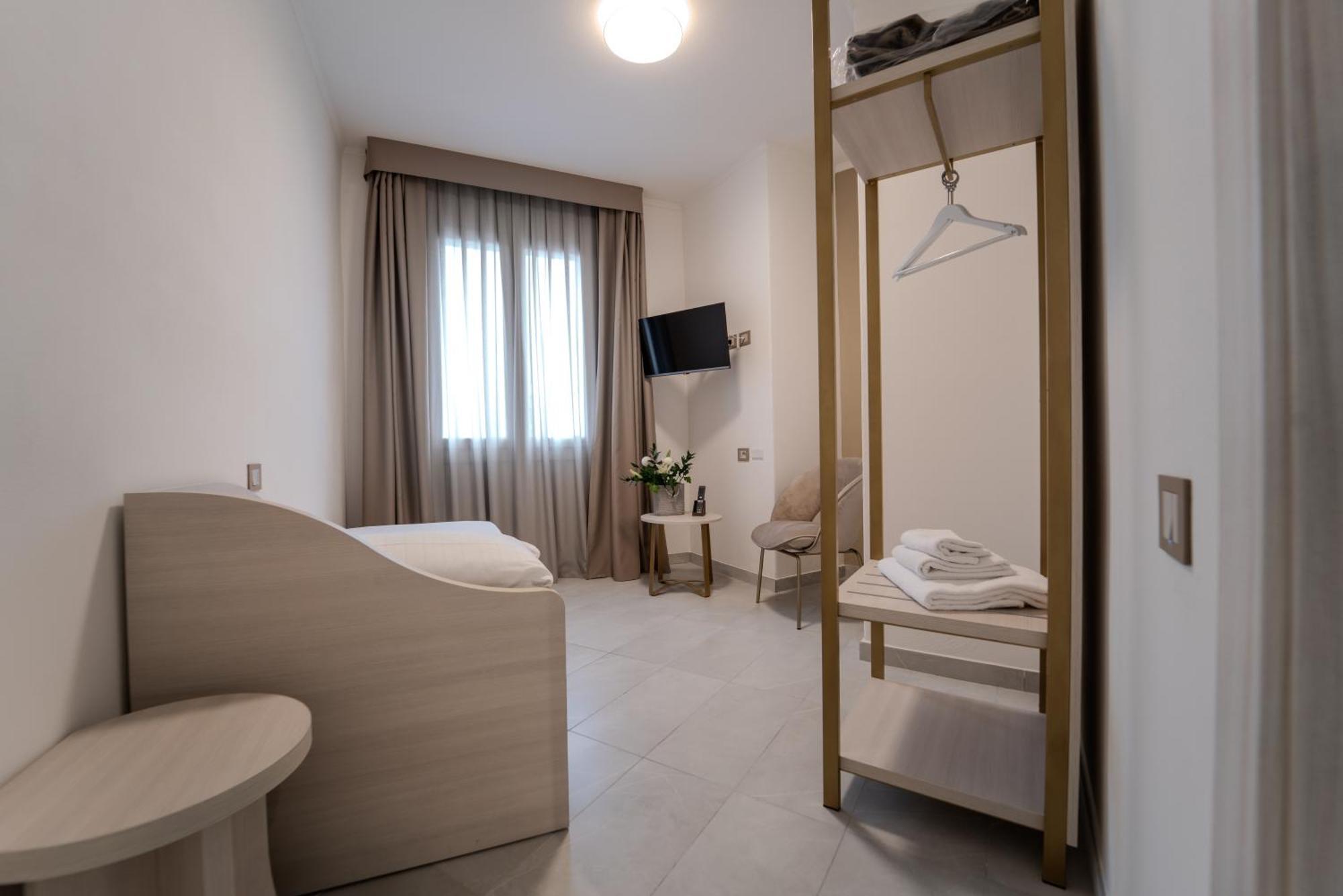 Hotel Donatello Modena Ngoại thất bức ảnh