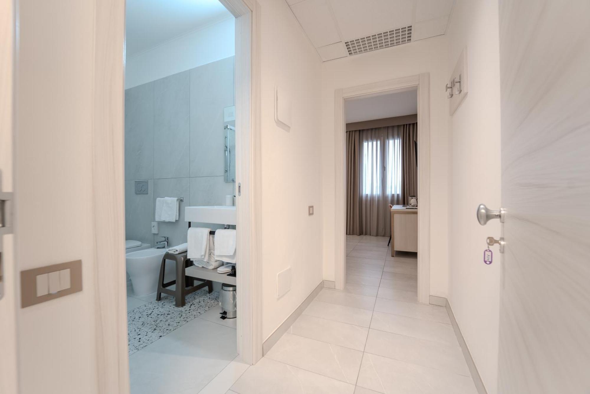 Hotel Donatello Modena Ngoại thất bức ảnh