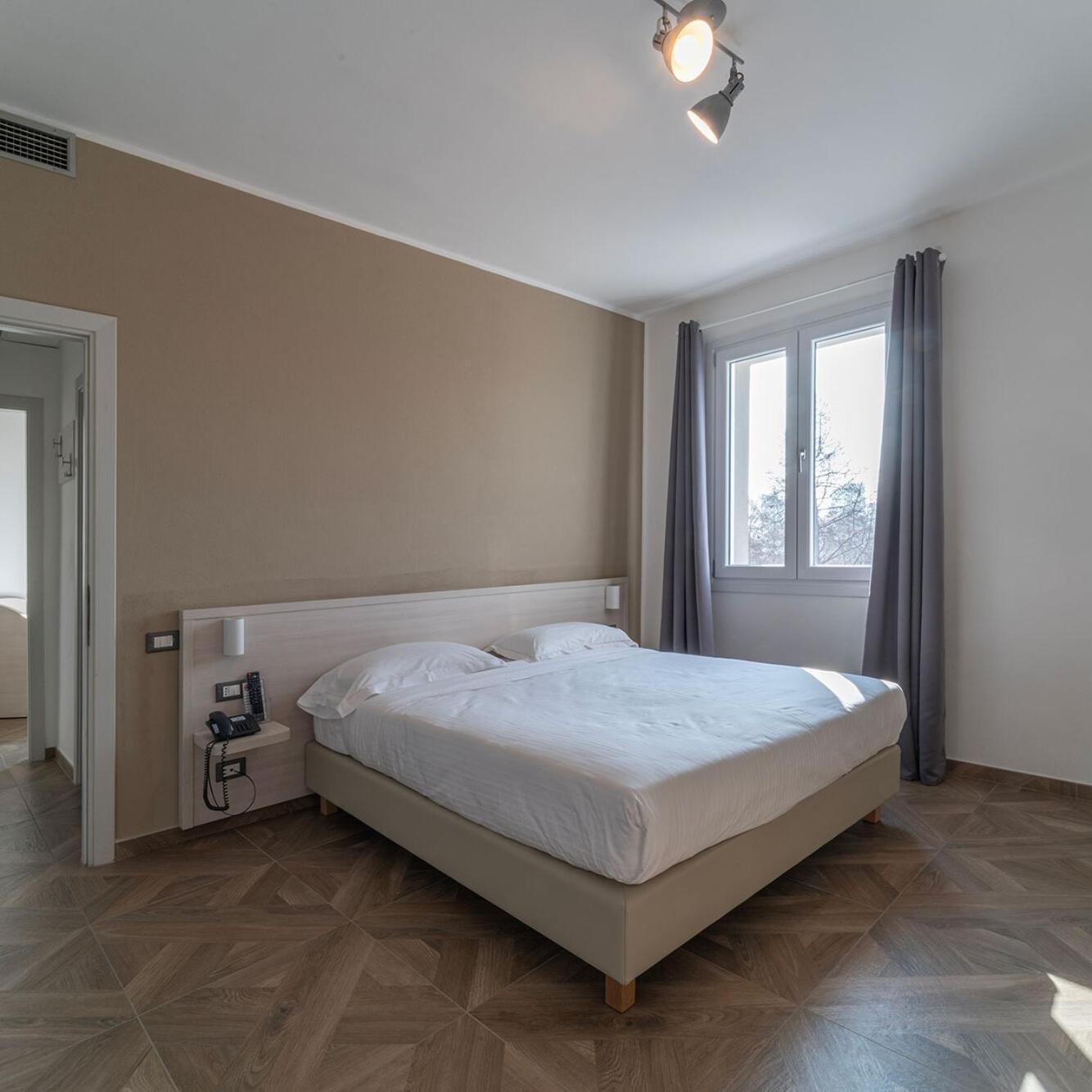 Hotel Donatello Modena Ngoại thất bức ảnh